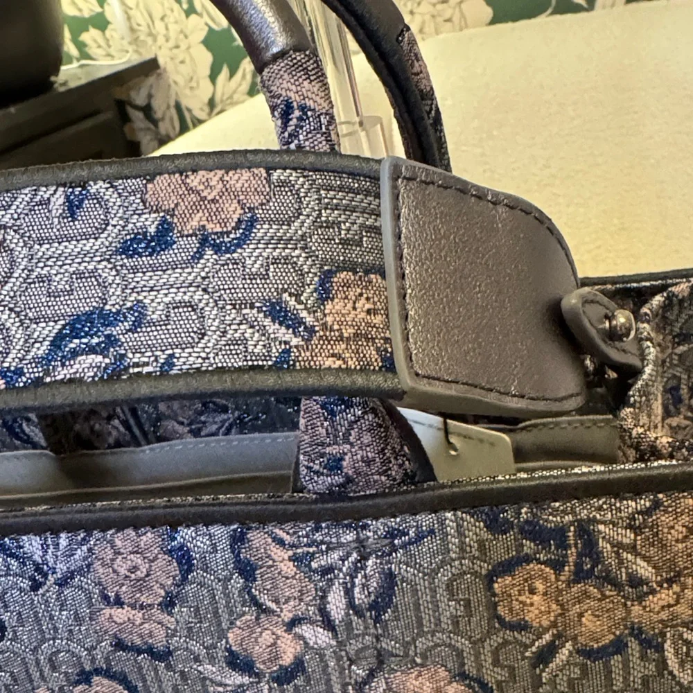 Furla Authentic Opportunity Tote Rare Floral Crossbody Strap & Dustbag NWT